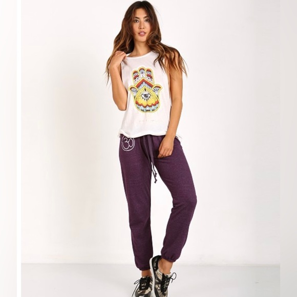 Spiritual Gánster NWT Indian Hamsa Top, Super Soft. - Picture 1 of 12